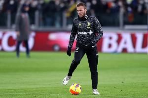 都体：马赛对维阿报价无法打动尤文 阿图尔希望加盟贝蒂斯