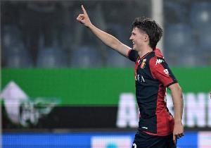 米体：国米要买绞肉机中场，首选热那亚的弗伦德鲁普&备选凯塔