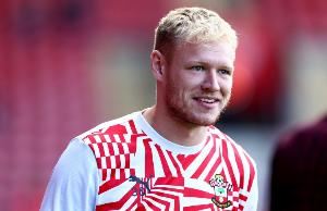 英媒：若纽卡签下拉姆斯代尔，曼联考虑将波普作为转会目标