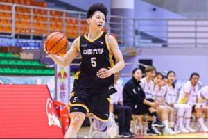 媒体人：田媛媛和四川女篮签下4年300万合同 远超CBA状元50万薪资