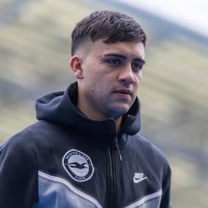 记者：博纳诺特接近租借加盟切尔西，布莱顿不接受永久转会