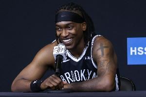 运动战百分百命中！曼恩半场5投5中&三分2中2拿到13分 另有2篮板