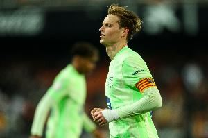 塞尔电台：赫罗纳今晚开场也将静止抗议海外赛，巴萨尊重对手决定