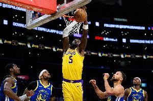 艾顿：我挡拆时可能是让人困惑的接应目标 还需要和队友多熟悉