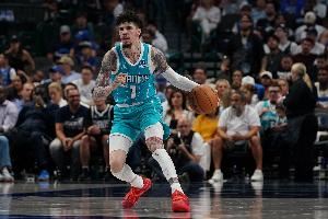 多点开花！黄蜂首战9人得分上双 NBA揭幕战历史首次