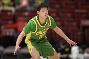 林葳首秀7中0！俄勒冈大学主帅：他还在适应 投丢几球后稍显犹豫