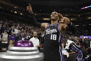 蒙克:国王需要威少打首发 过去几个赛季我们的开局总打不好