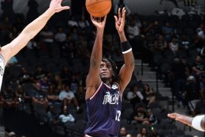 曾代表广州打季前赛!奥拉迪波加入发展联盟球员池 目标重返联盟